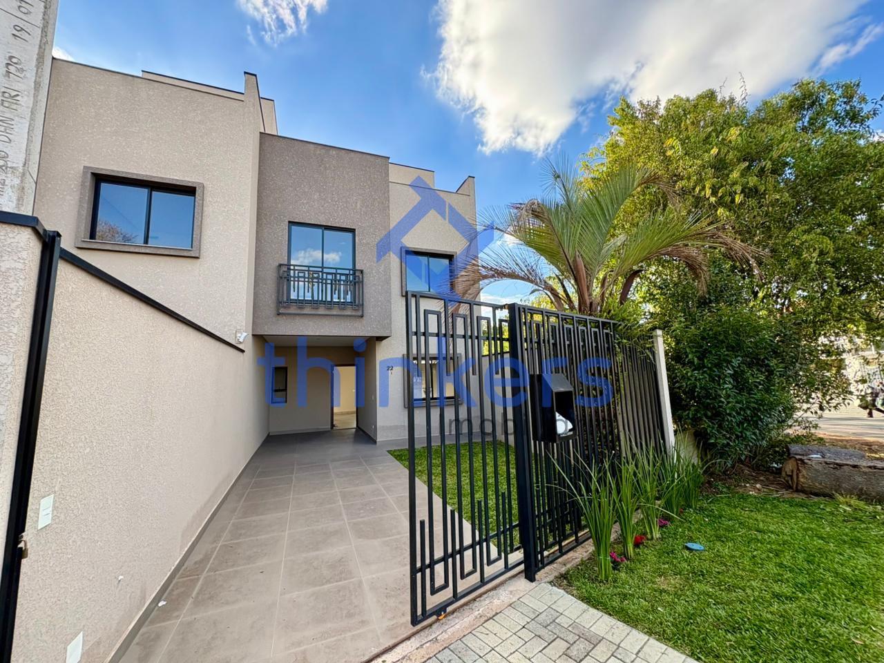 Sobrado para Venda - Curitiba, Novo Mundo, 3 dormitórios, 2 banheiros, 3 vagas